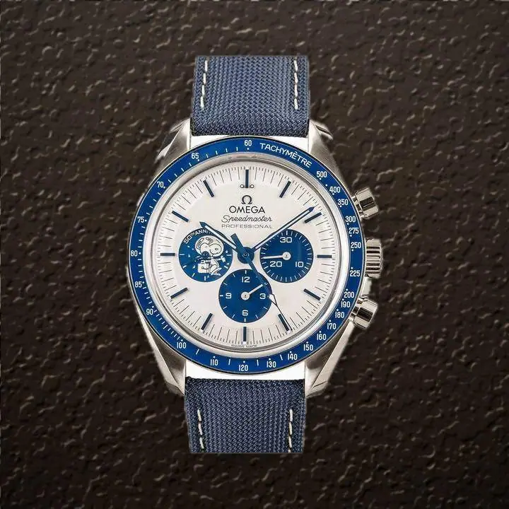Omega Speedmaster Snoopy Award (Silver Dial), reference 310.32.42.50.02.001, at Yousef Watch
