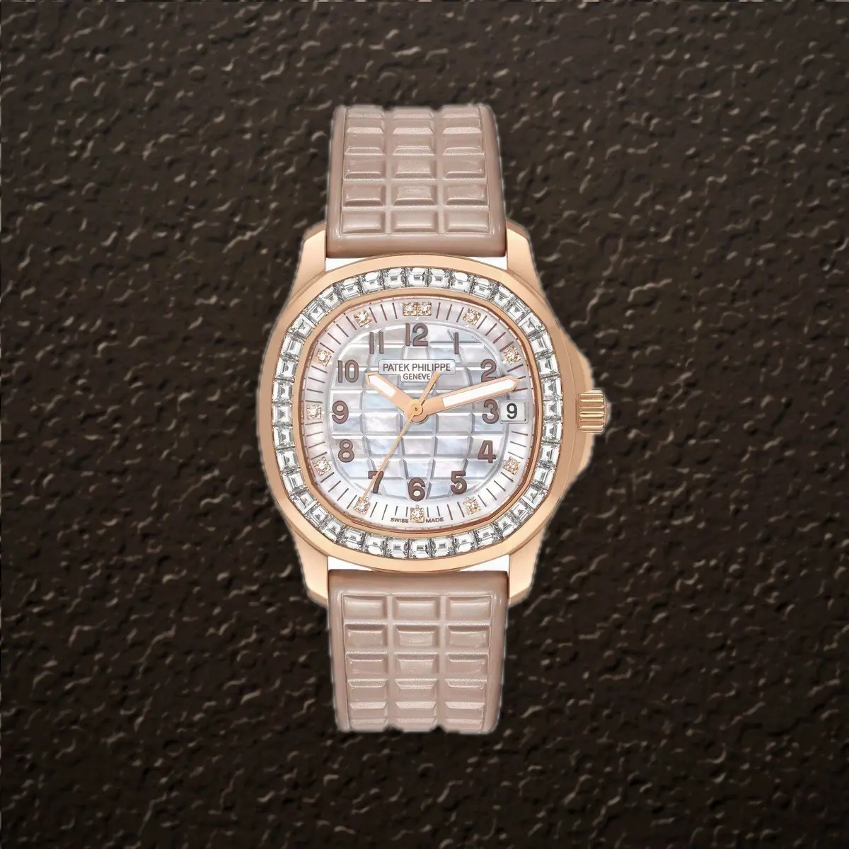 Patek Philippe Aquanaut Luce Joaillerie (Mother of Pearl), reference 5072R-001