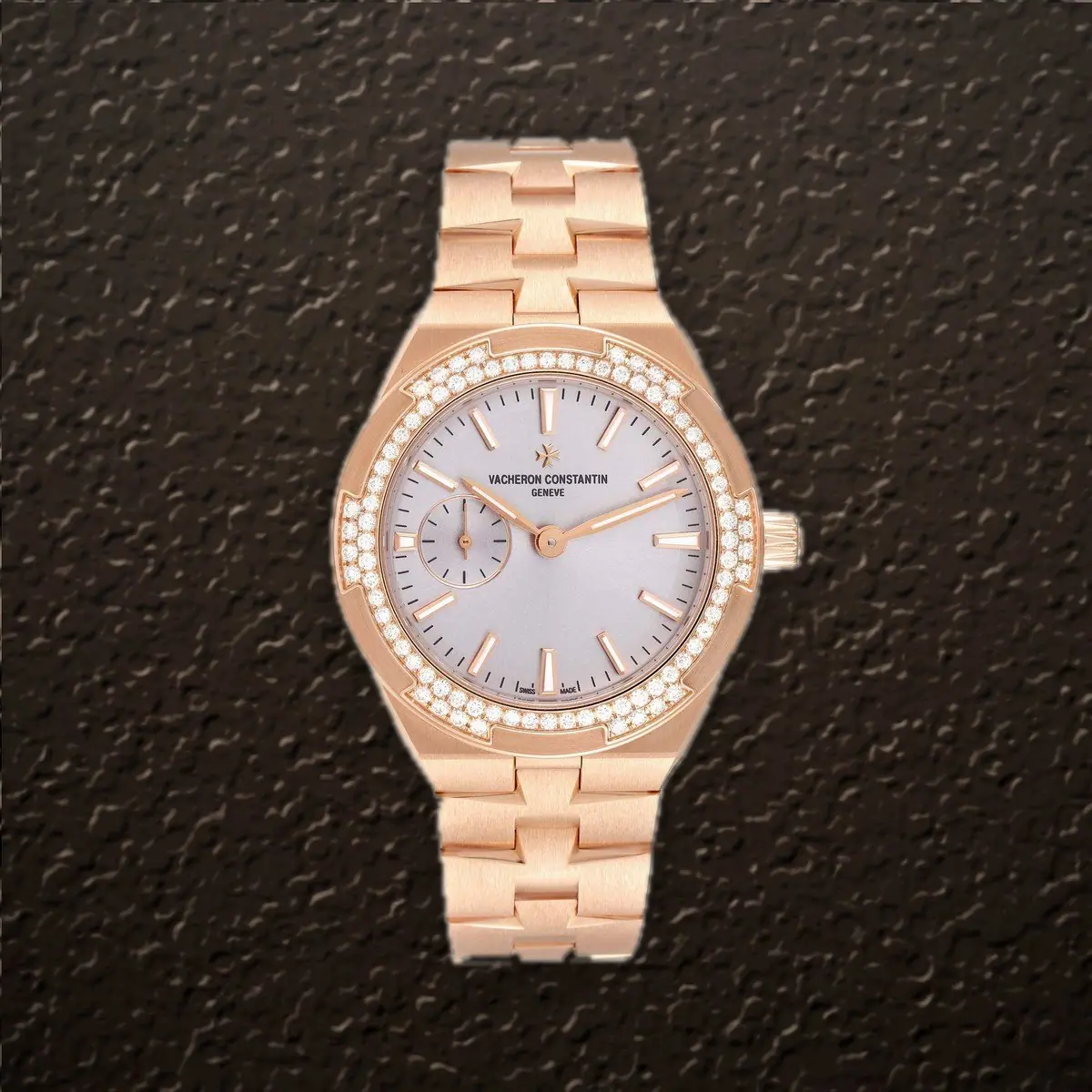 Vacheron Constantin Overseas 37 (Pink lacquered Dial), reference 2305V/100R-B07