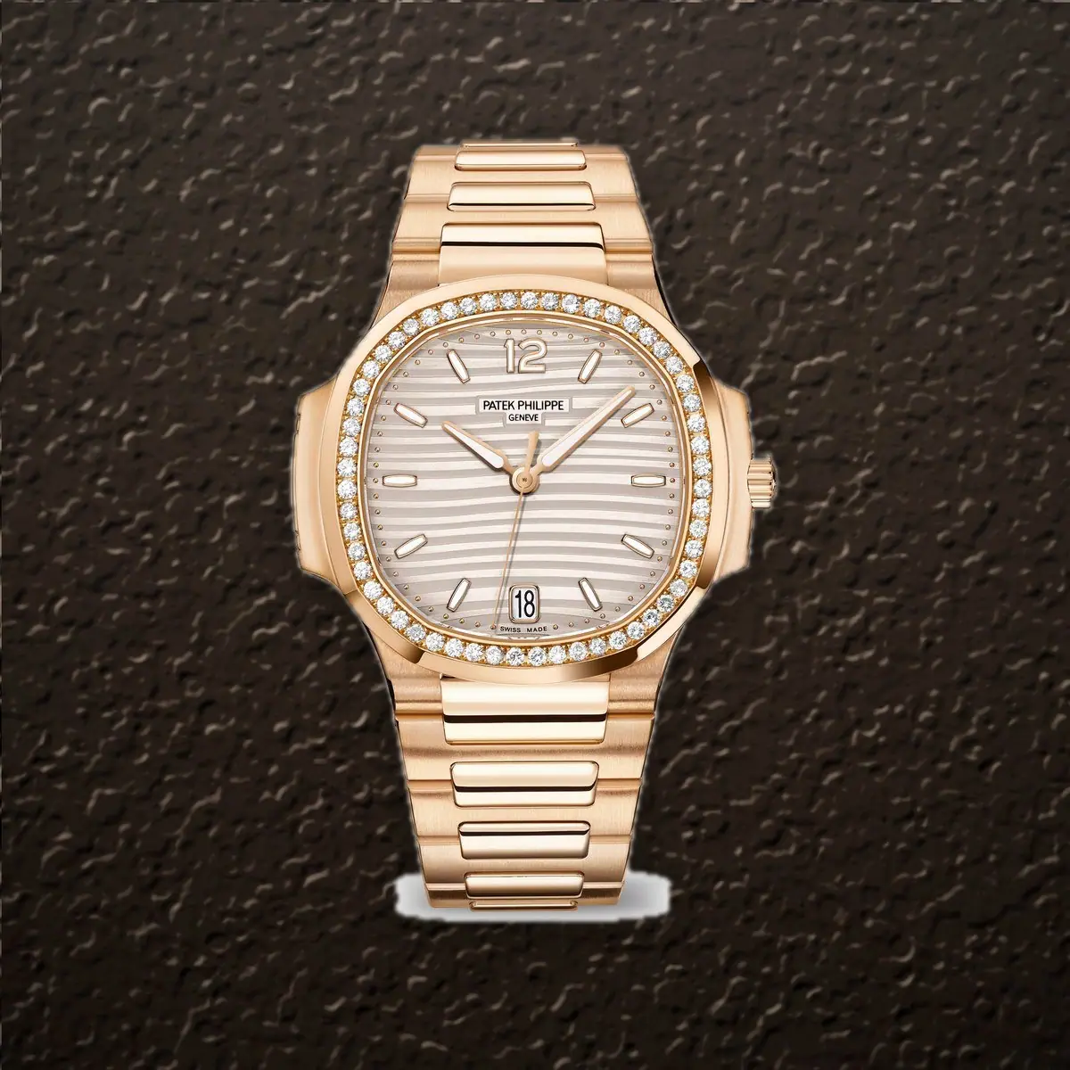 Patek Philippe Nautilus (Silver opaline Dial), reference 7118/1200R-001